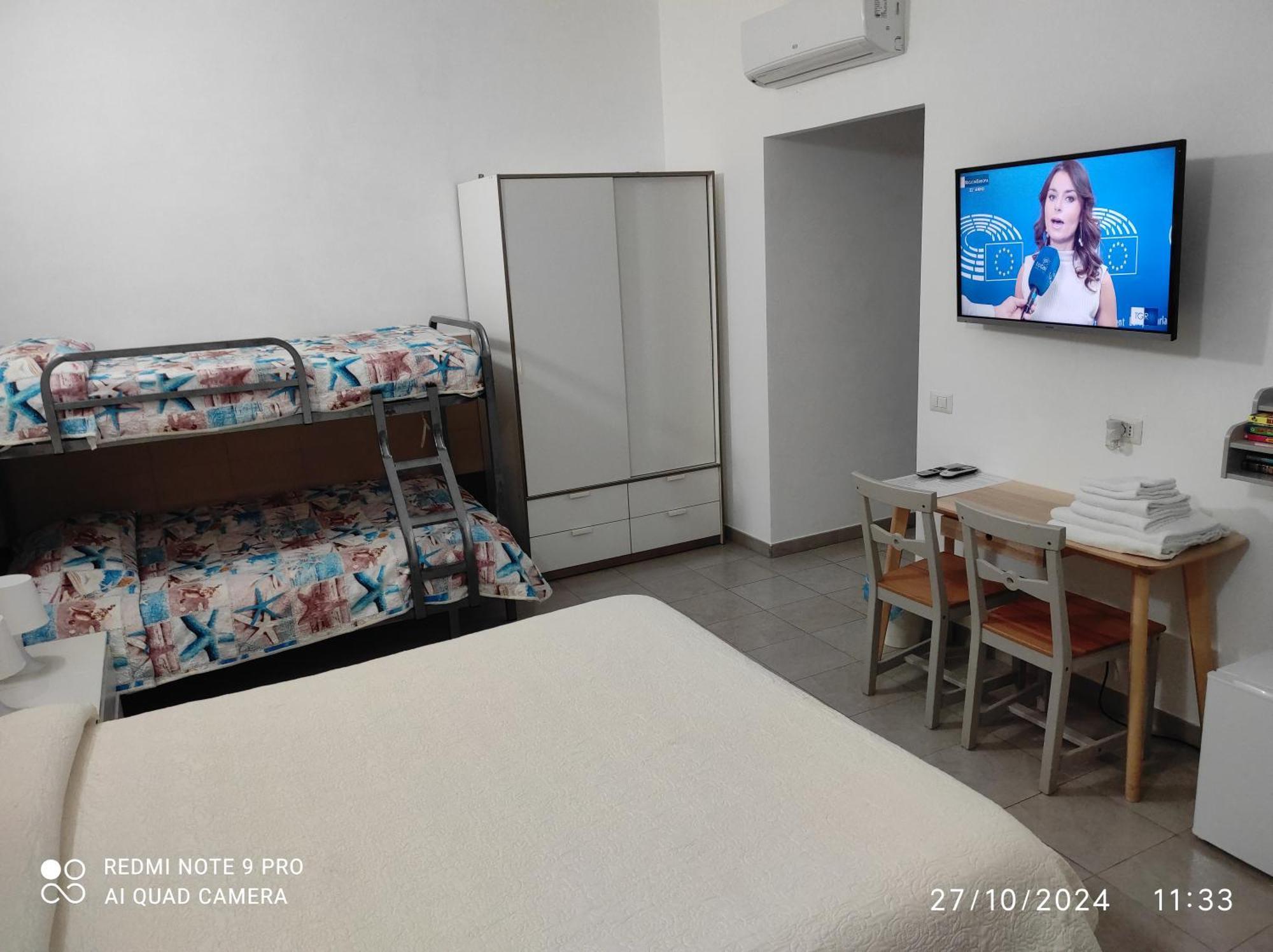 Coccinella Hotel Sabaudia Exterior photo